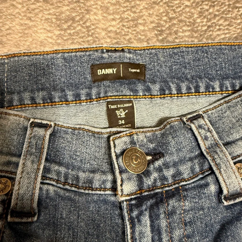 True Religion Danny Tapered‎ Mens Jeans Medium Wash Short Size 34